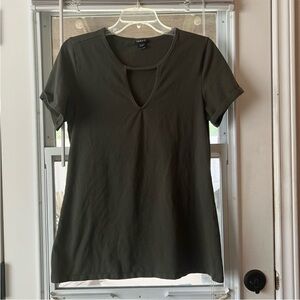 Torrid 1 (1x) Cut Out Short Sleeve olive green shirt